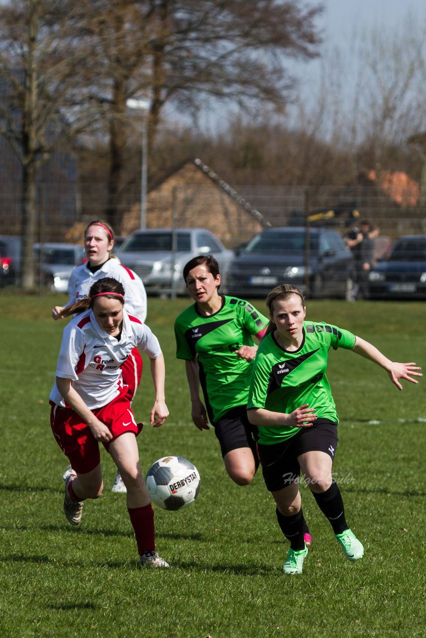 Bild 192 - Frauen Schmalfelder SV - TSV Siems : Ergebnis: 1:0